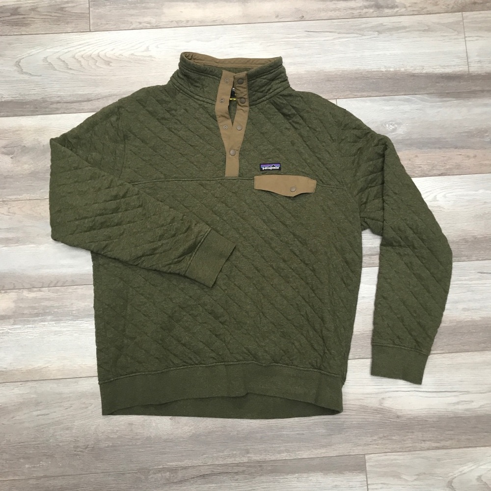 Patagonia organic cotton quilted snap t